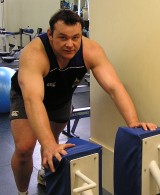 Wallabies, London Irish and Western Force prop, David Fitter, working out on the ScrumTruk
